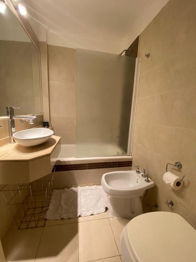 Azcuenagahome Silencioso Y Luminoso Piso Alto De 45M2 , Con La Mejor Ubicacion, Nuestros Huespedes Nos Avalan Con Sus Comentarios, Bilingual Staff Buenos Aires Bagian luar foto
